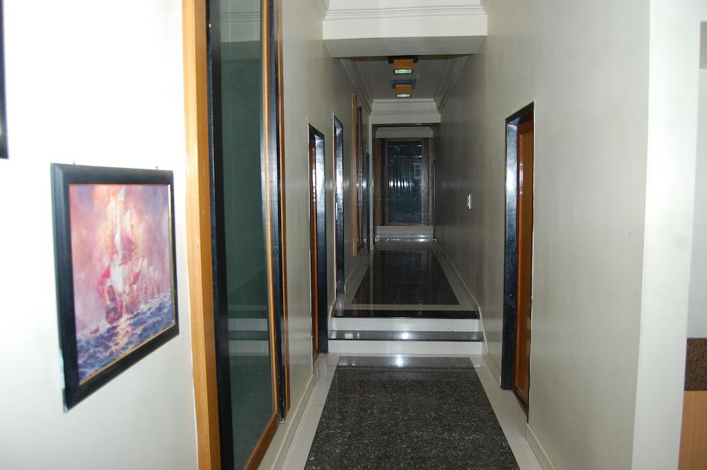Metro Palace Otel Bikaner Dış mekan fotoğraf