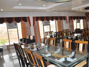 Metro Palace Otel Bikaner Dış mekan fotoğraf