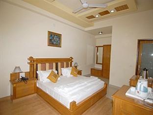 Metro Palace Otel Bikaner Dış mekan fotoğraf